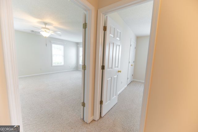 40 Courtyard Lane, Newnan, GA 30265