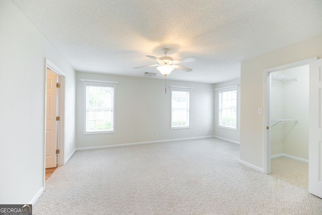 40 Courtyard Lane, Newnan, GA 30265