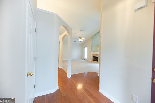 40 Courtyard Lane, Newnan, GA 30265