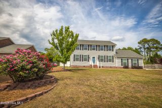 1304 Williamsburg Court, Wilmington, NC 28411