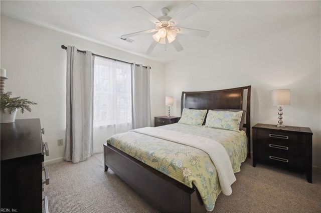 831 Holbrook DR, Newport News, VA 23602