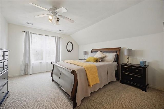 831 Holbrook DR, Newport News, VA 23602