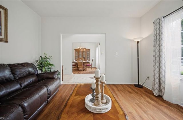 831 Holbrook DR, Newport News, VA 23602