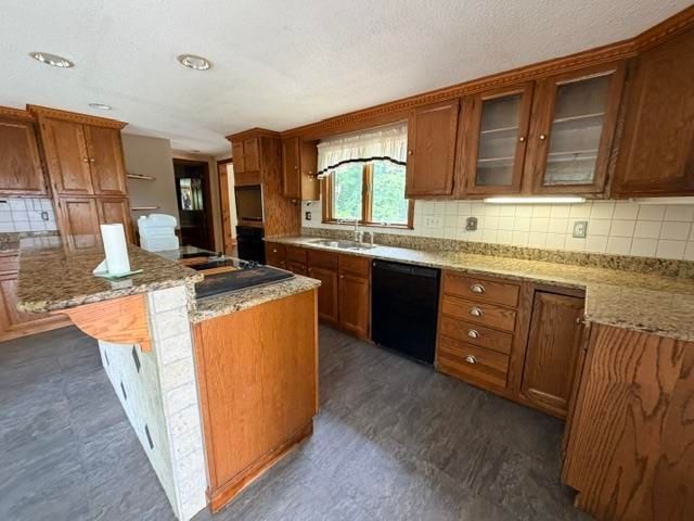 12 Olive Meadow Lane, Dover, NH 03820