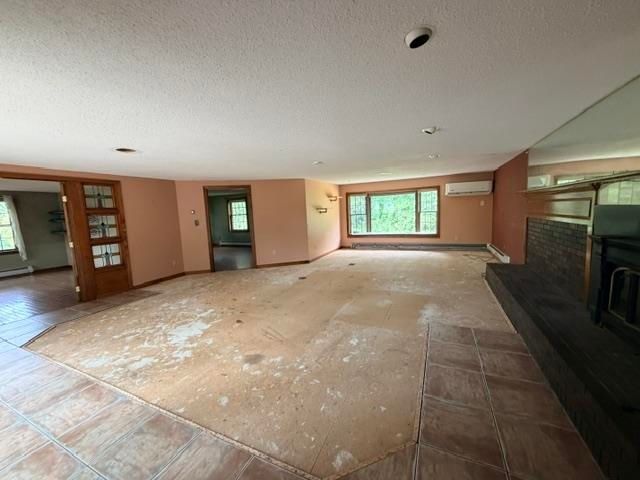 12 Olive Meadow Lane, Dover, NH 03820