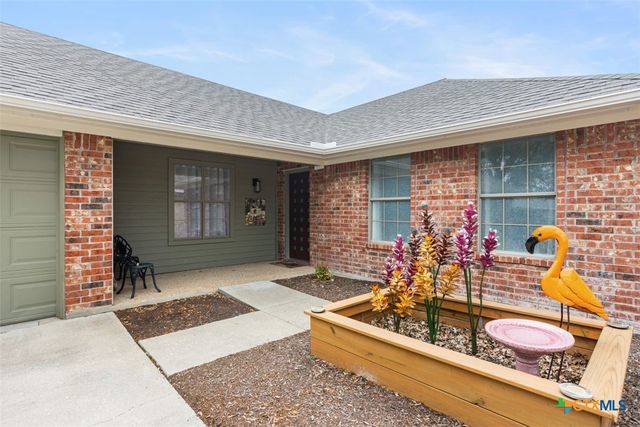 2101 Chisholm Trail, Salado, TX 76571