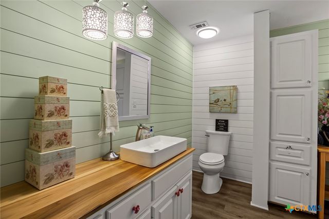 2101 Chisholm Trail, Salado, TX 76571