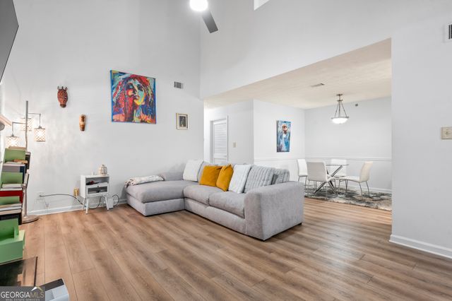 3960 Riverlook Parkway SE 207, Marietta, GA 30067