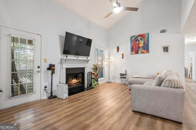 3960 Riverlook Parkway SE 207, Marietta, GA 30067