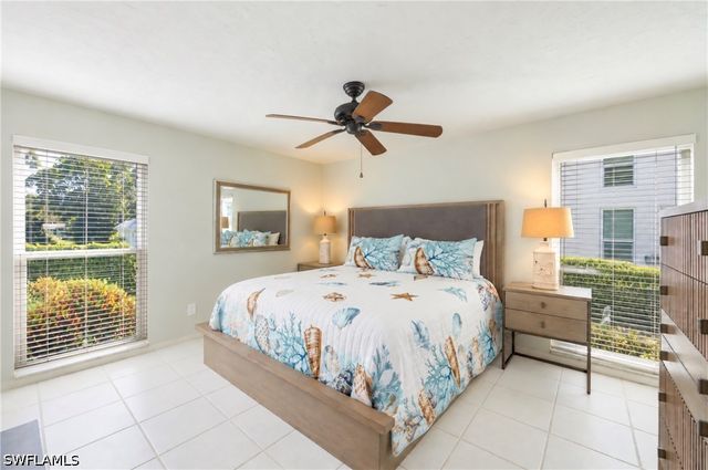 64 Georgetown BLVD 64, Naples, FL 34112