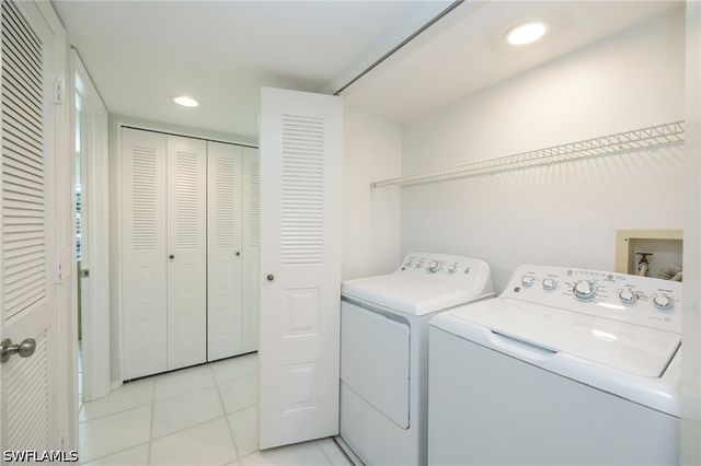 64 Georgetown BLVD 64, Naples, FL 34112