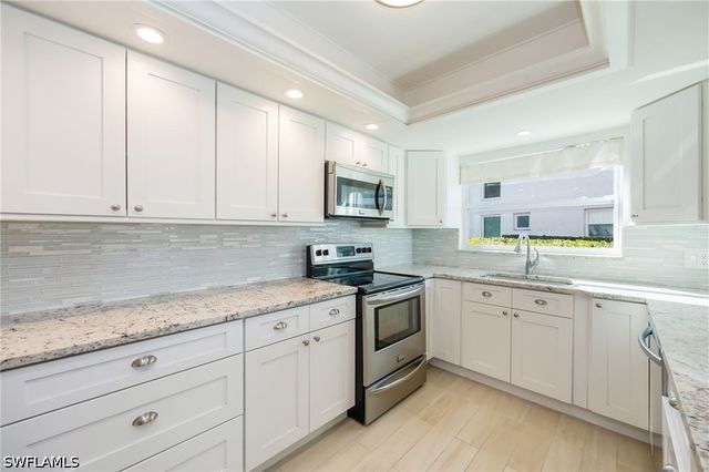 64 Georgetown BLVD 64, Naples, FL 34112