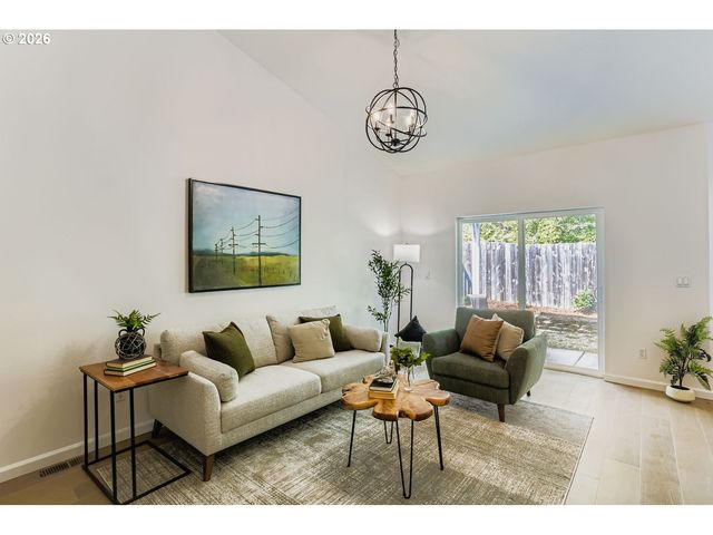 17261 Sw GREENGATE Dr, Sherwood, OR 97140