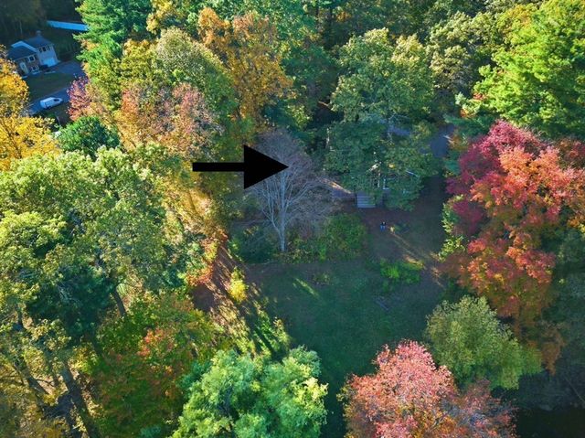 33 W Elm St, Hopkinton, MA 01748