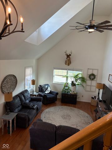 505 S CR 350 E, Connersville, IN 47331