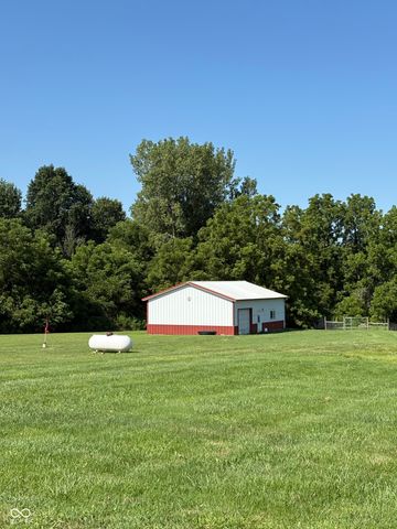 505 S CR 350 E, Connersville, IN 47331