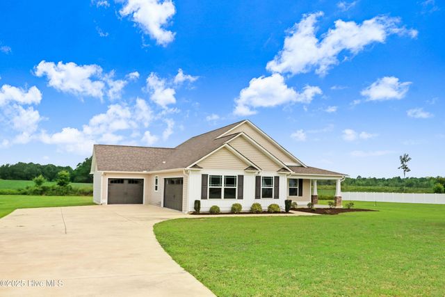 121 Highland Park Drive, Goldsboro, NC 27534