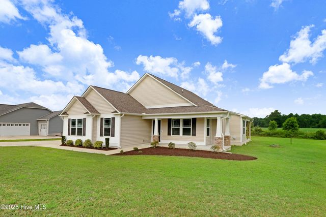 121 Highland Park Drive, Goldsboro, NC 27534