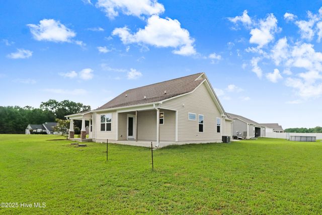 121 Highland Park Drive, Goldsboro, NC 27534
