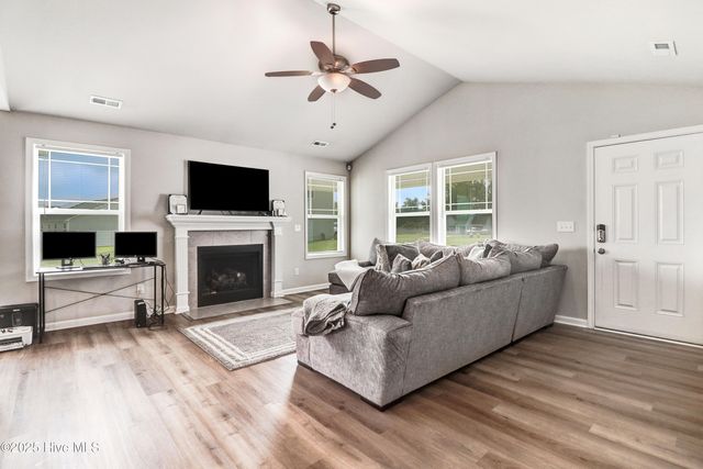 121 Highland Park Drive, Goldsboro, NC 27534