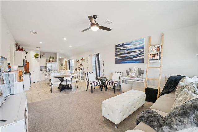 136 Greengate Drive, Boyd, TX 76023