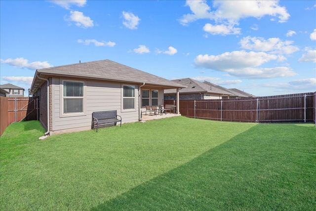 136 Greengate Drive, Boyd, TX 76023