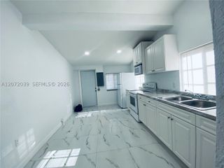 3100 NW 86th St Back, Miami, FL 33147