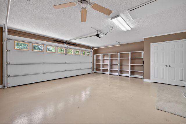 1 Magellan Circle, Hot Springs Village, AR 71909