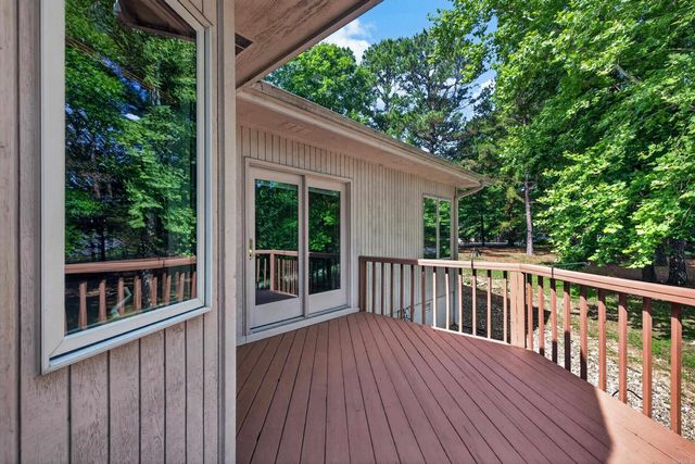 1 Magellan Circle, Hot Springs Village, AR 71909