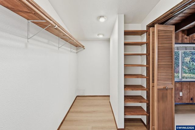 5623 SW Boundary St, Portland, OR 97221