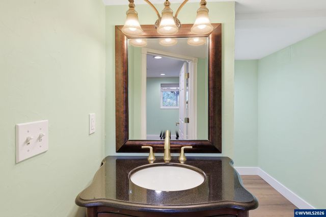 5623 SW Boundary St, Portland, OR 97221