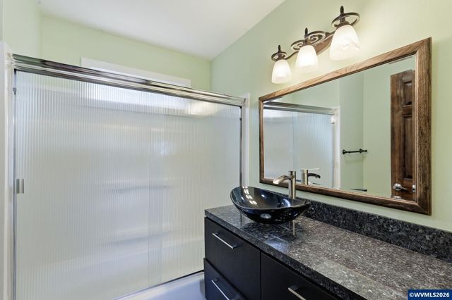 5623 SW Boundary St, Portland, OR 97221