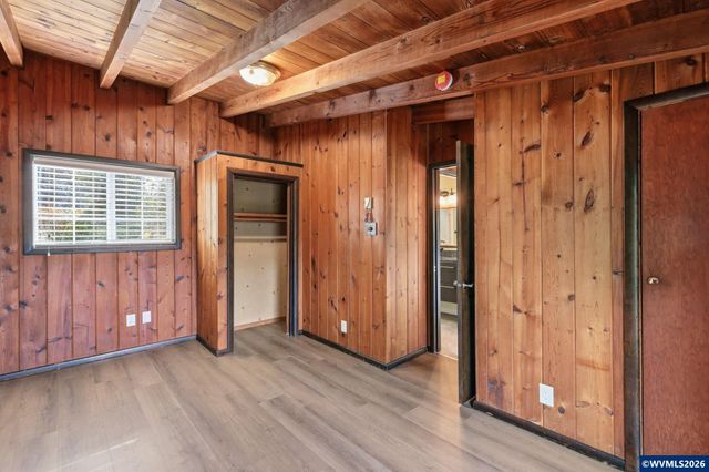 5623 SW Boundary St, Portland, OR 97221