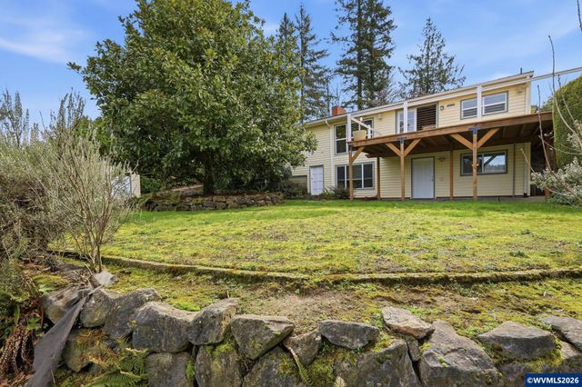 5623 SW Boundary St, Portland, OR 97221