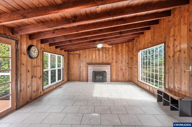 5623 SW Boundary St, Portland, OR 97221