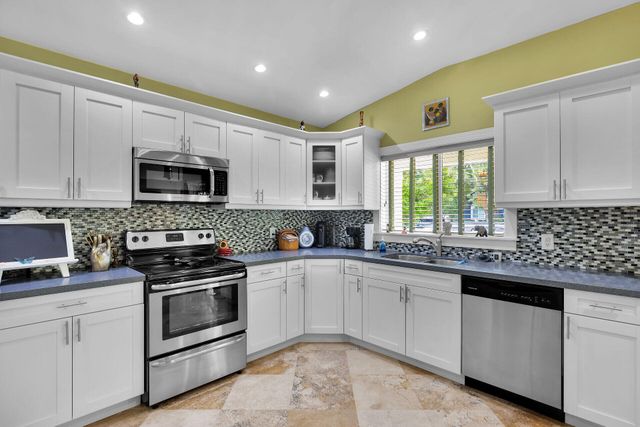 1 Sunset Road, Key Largo, FL 33037