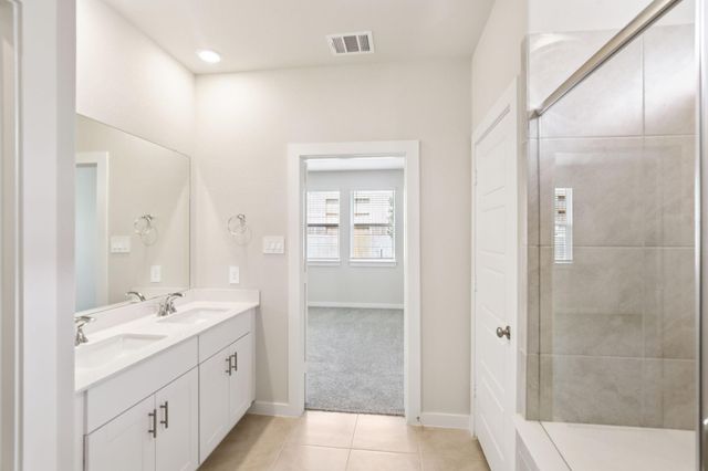 6717 Chinapkin Oak Lane, Conroe, TX 77304