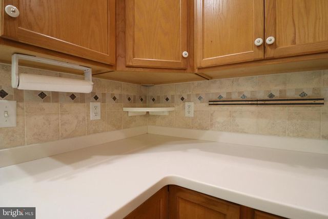 1969 SPEEDWELL RD, Lancaster, PA 17601