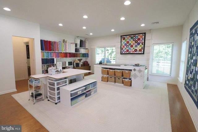 1969 SPEEDWELL RD, Lancaster, PA 17601