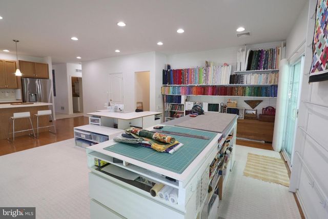 1969 SPEEDWELL RD, Lancaster, PA 17601