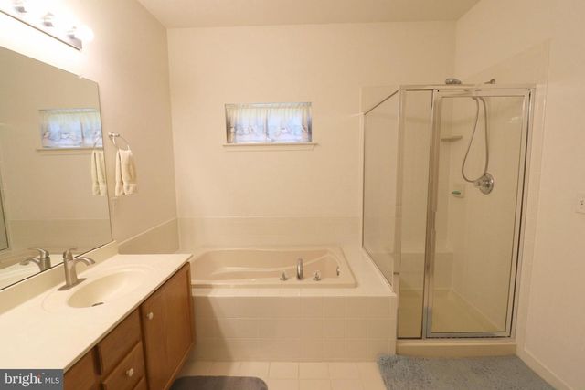 1969 SPEEDWELL RD, Lancaster, PA 17601