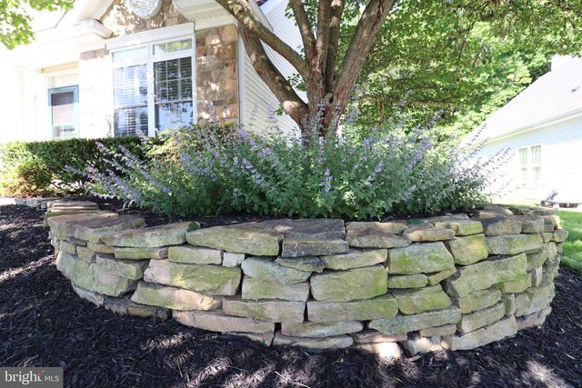 1969 SPEEDWELL RD, Lancaster, PA 17601