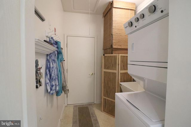 1969 SPEEDWELL RD, Lancaster, PA 17601