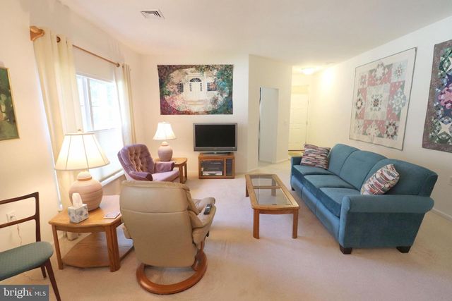 1969 SPEEDWELL RD, Lancaster, PA 17601