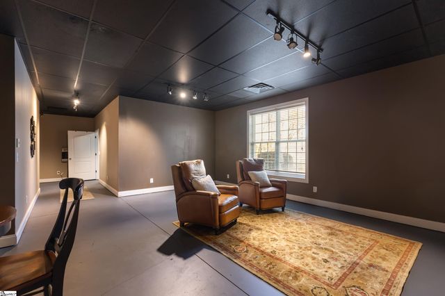 128 Burlwood Court, Greer, SC 29651