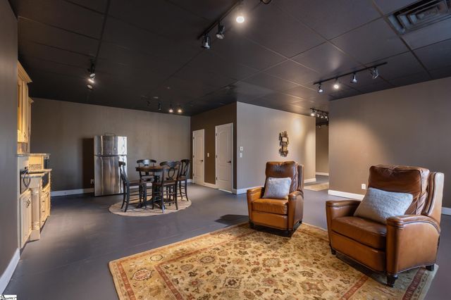 128 Burlwood Court, Greer, SC 29651