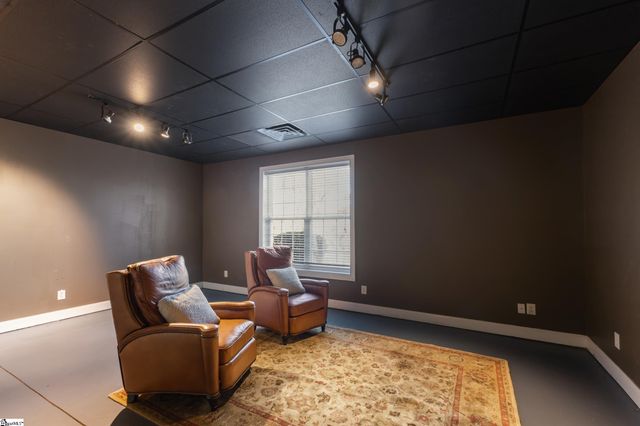 128 Burlwood Court, Greer, SC 29651