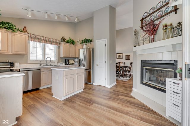 18013 Sun Ridge Circle, Noblesville, IN 46062
