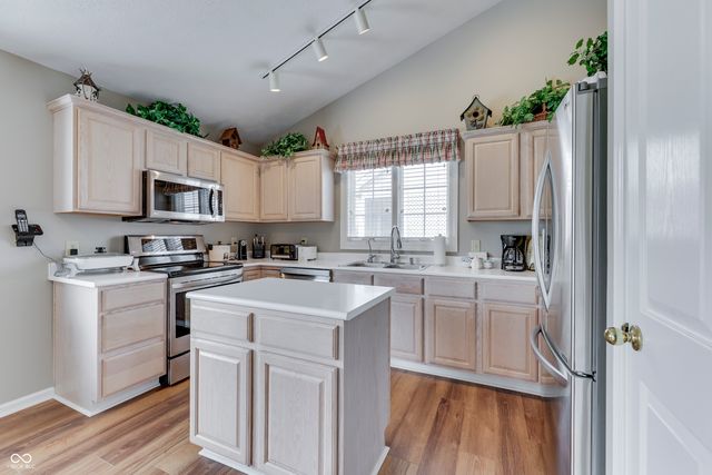 18013 Sun Ridge Circle, Noblesville, IN 46062