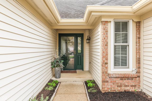 18013 Sun Ridge Circle, Noblesville, IN 46062